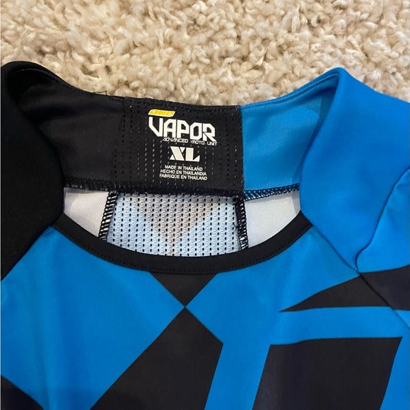 Vapor men’s riding Jersey XL - Picture 3 of 4